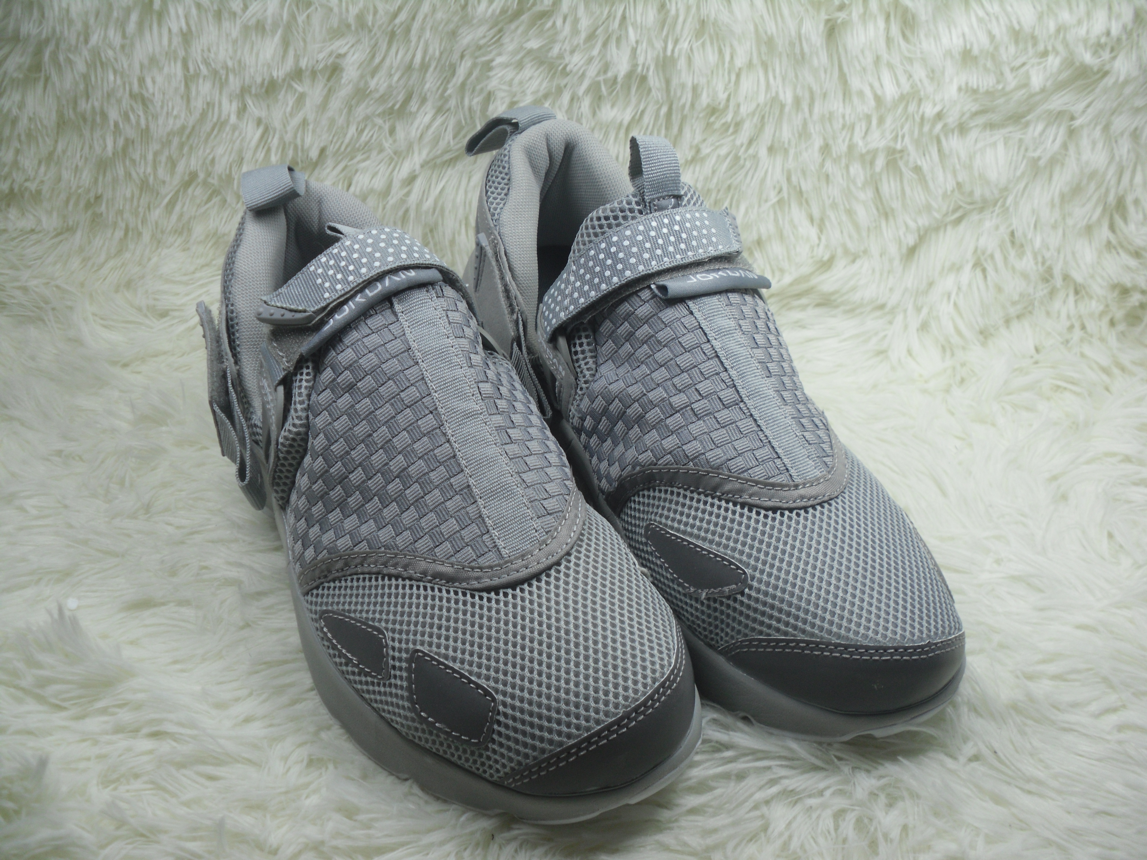 Jordan Trainer 3 Wolf Grey Running Shoes - Click Image to Close